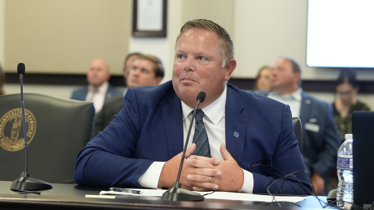 UK updates state lawmakers on student-athlete compensation