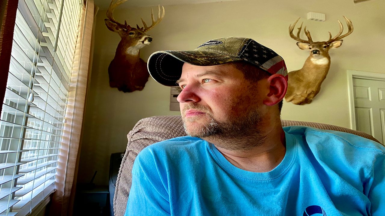 Greg Canter was diagnosed with ALS in 2018. Photo by Jessica Noll / Spectrum News 1