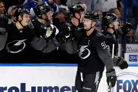 Stamkos focused on team success, not personal milestones