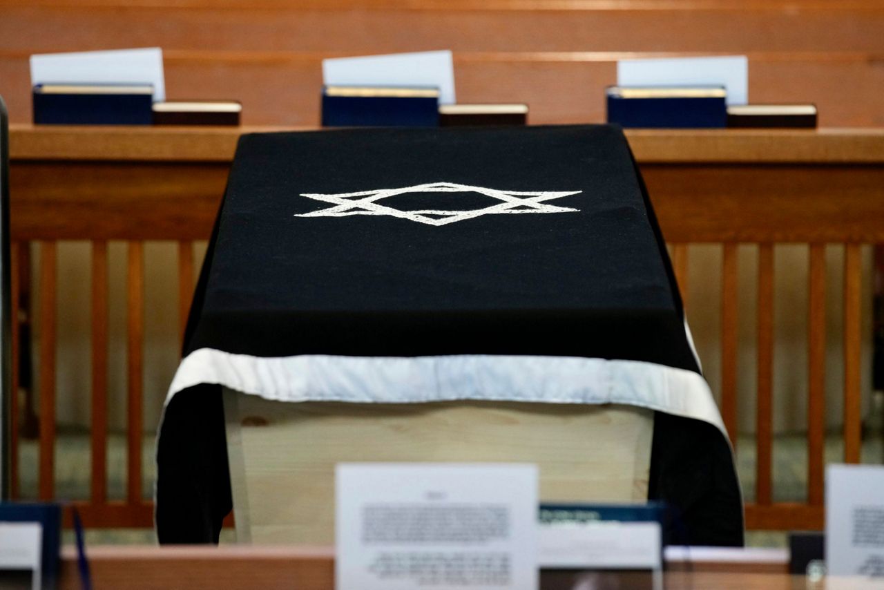 Former U.S. Sen. Joe Lieberman and VP candidate to be remembered at ...