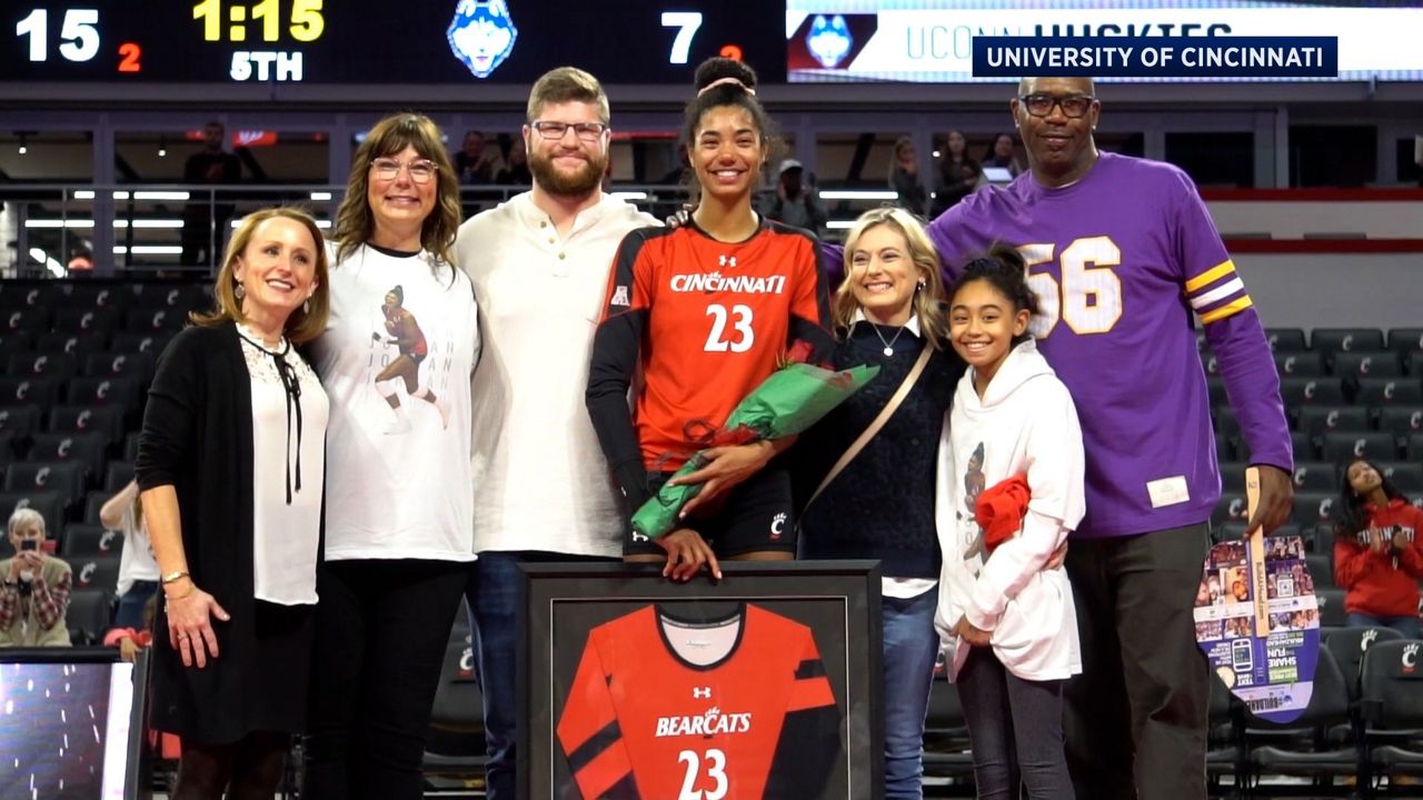 Former Cincinnati volleyball star makes U.S. Olympic roster