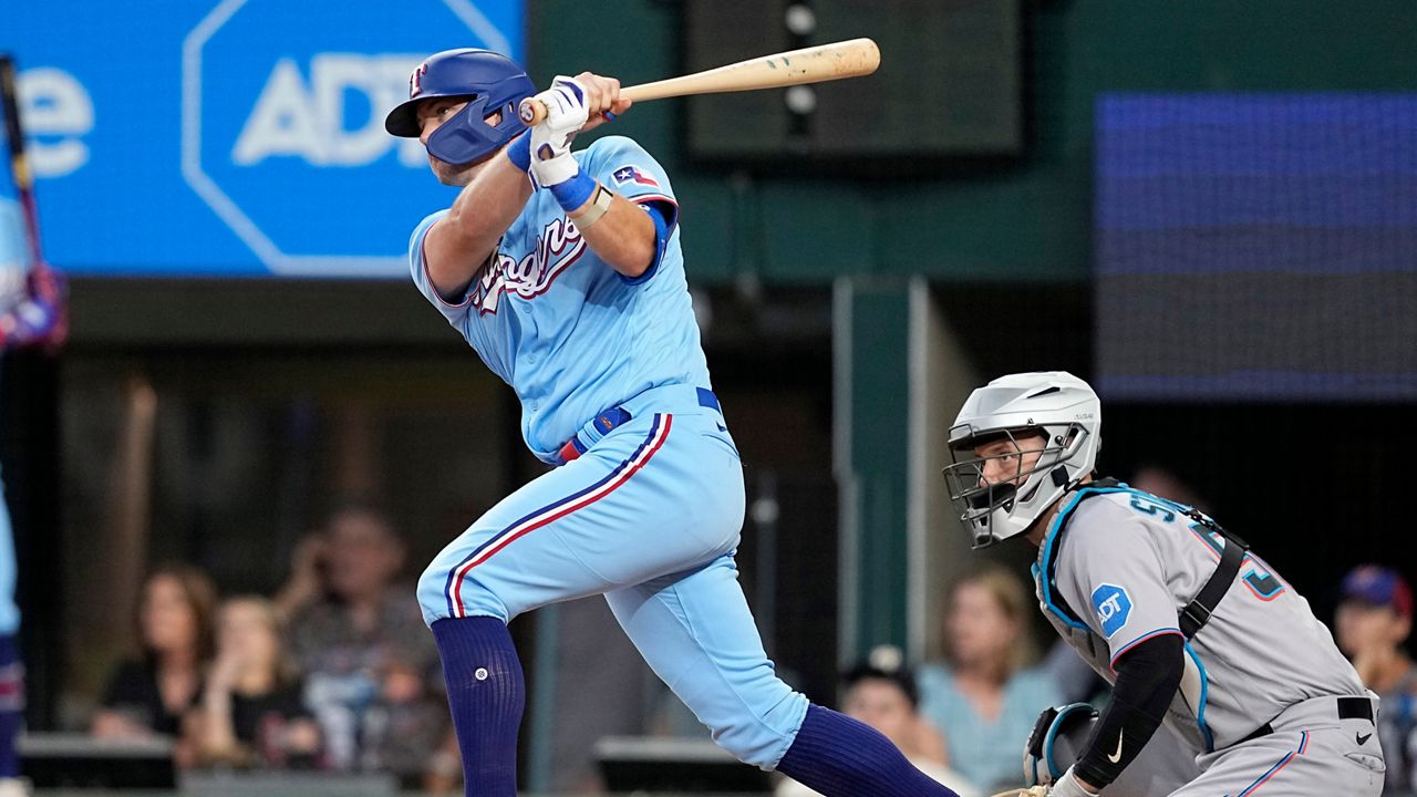 Josh Jung's first career homer, 09/09/2022