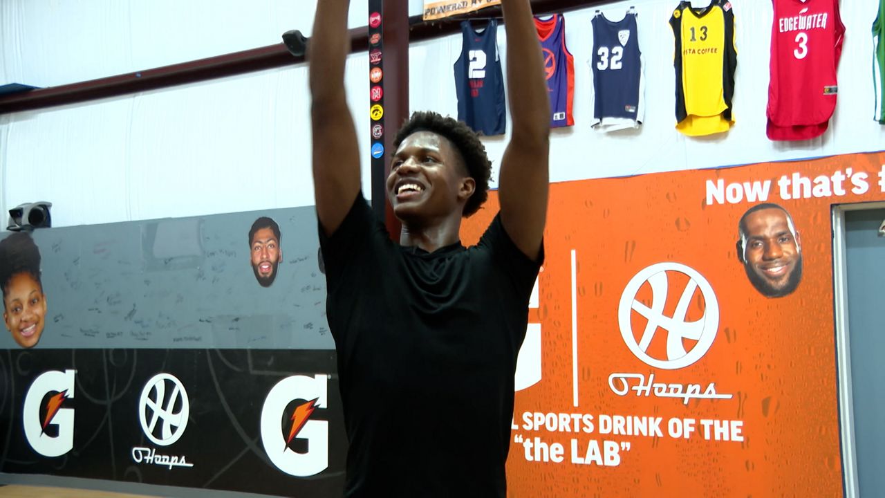 Orlando Christian Prep point guard Joshua Theus shooting free throws during a training sessions. (Spectrum Sports 360/Brandon Green) 