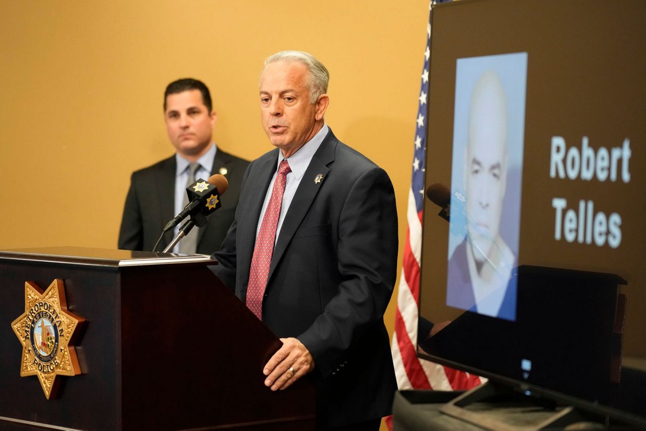 Police: Official's DNA found at slain reporter's crime scene