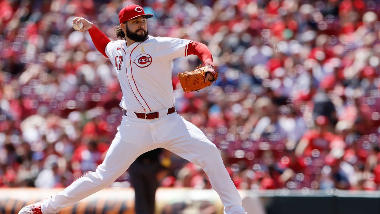 Cincinnati Reds relief pitcher Jakob Junis