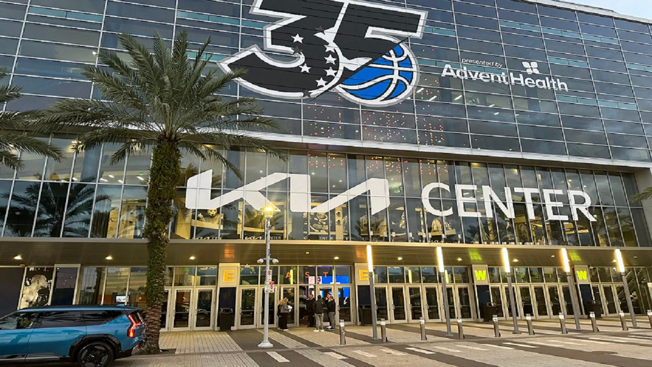 The arena formerly known as the Amway Center is sporting “KIA Center” signage as of Wednesday morning in downtown Orlando. (Spectrum News/Curtis McCloud)