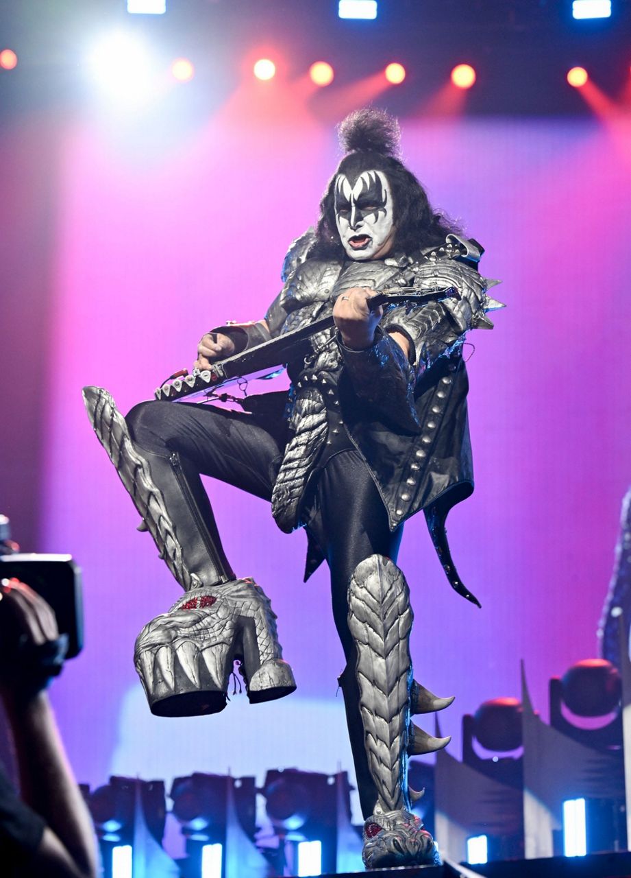 Kiss say farewell to live touring, become first US band to go virtual ...