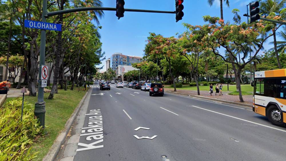 A road rehabilitation project will begin on June 15 on Kalakaua Ave. from Olohana St. to Monsarrat Ave. and from Dillingham Fountain to Poni Moi Rd. (Google Street View)