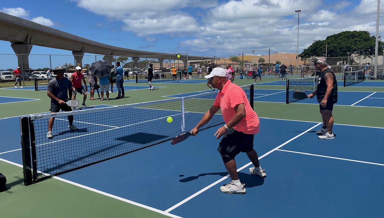 Players took to the new Keehi Lagoon Beach Park pickleball courts as soon as the complex was dedicated on Monday. (Honolulu Department of Parks and Recreation)