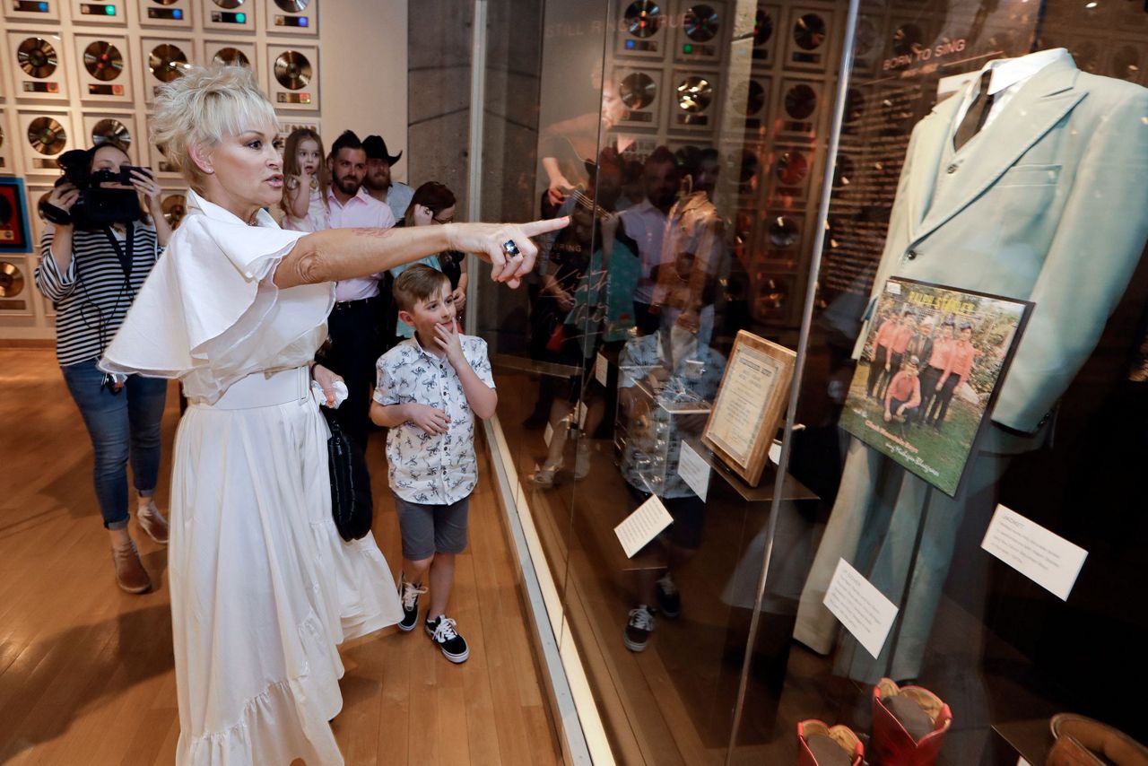 New exhibit shows Keith Whitley's tragic, but lasting legacy