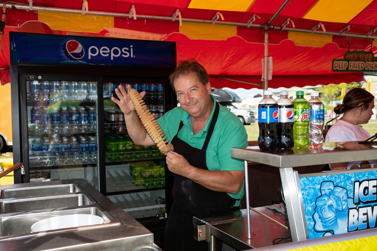 NYS Fair foods: Scotty's Famous Tater Twisters, Poultry-Dairy Row (2015  review) 