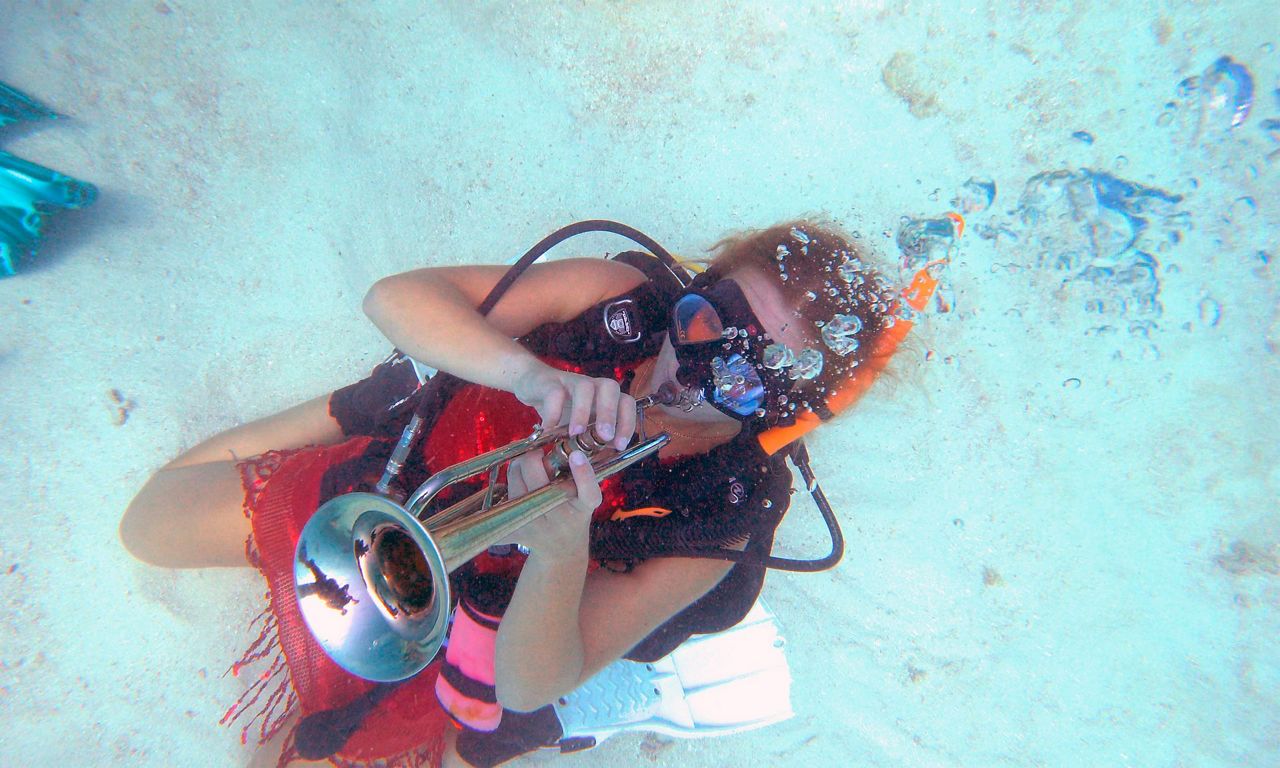 Diving into some tunes at Florida underwater music festival