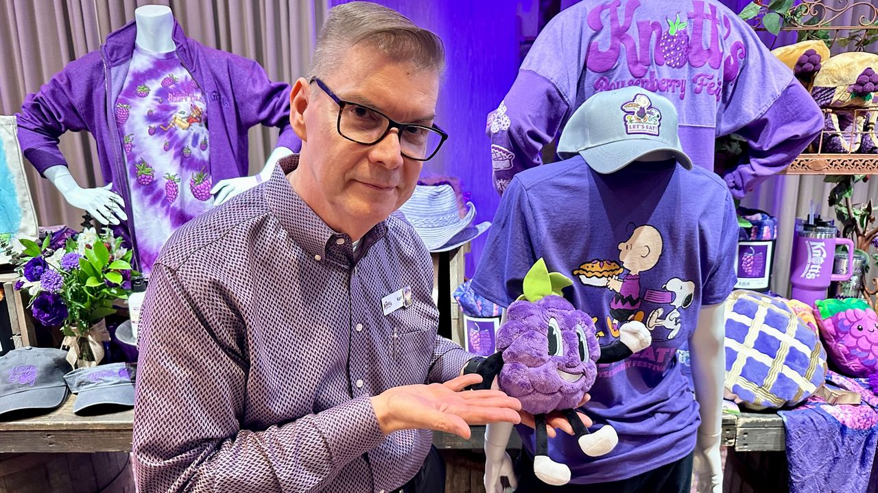 Knott’s Berry Farm boyseberry competition