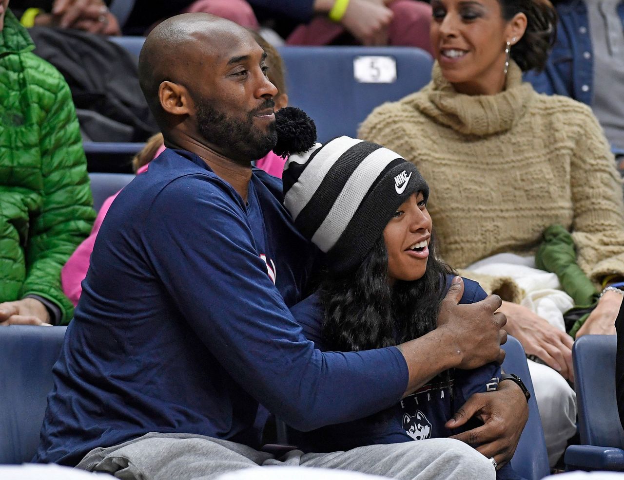 Autopsy Pilot in Kobe Bryant crash had no alcohol. drugs