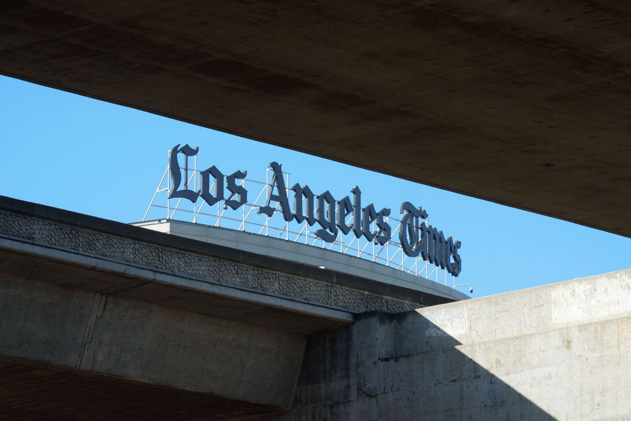 Los Angeles Times to lay off one-fourth of newsroom staff starting this ...