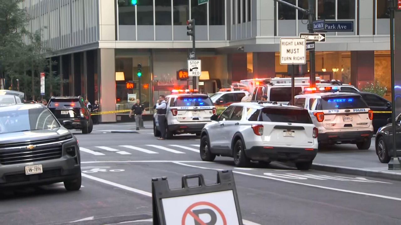 NYC authorities respond to report of shooting at Midtown building