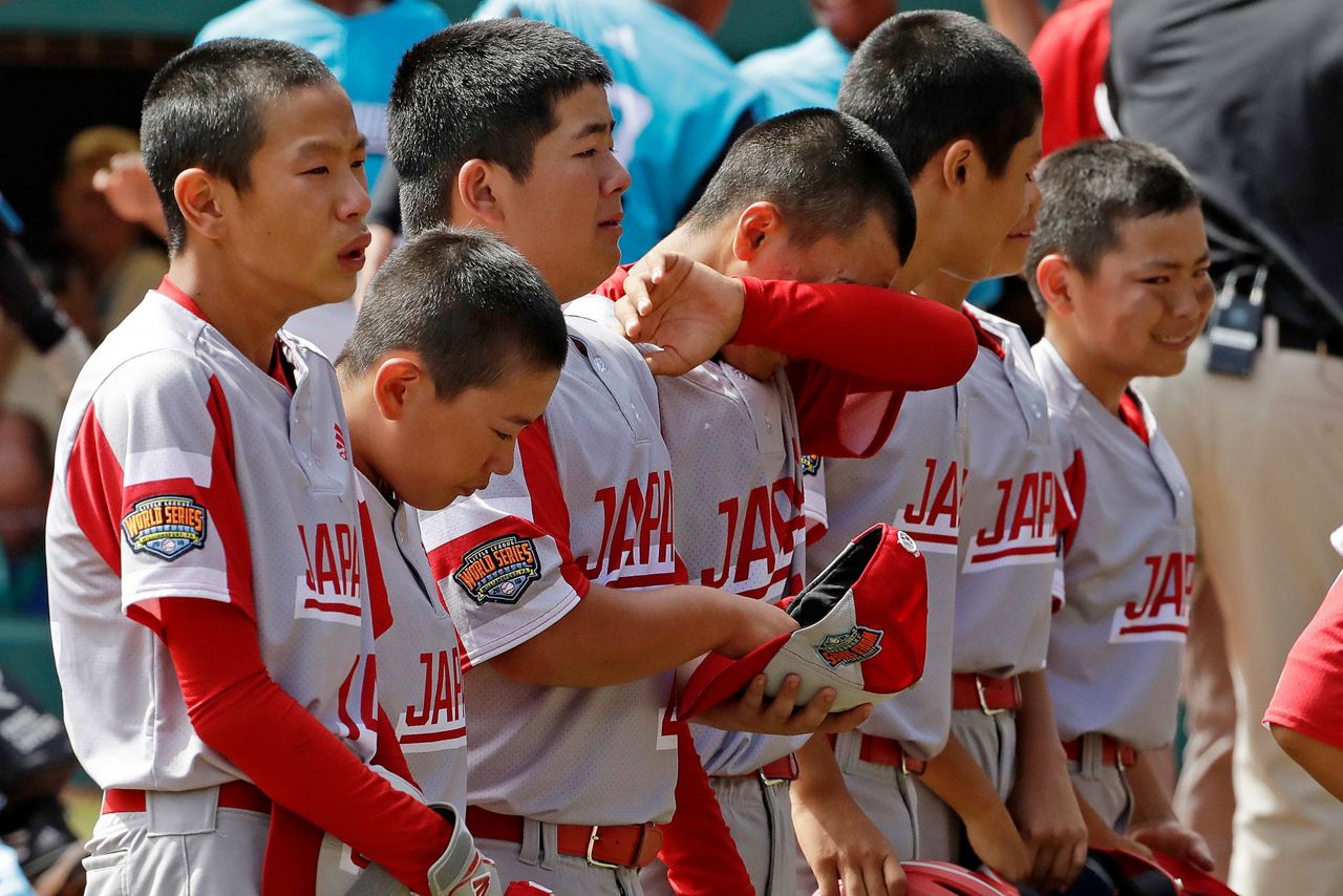 Curacao beats Japan 5-4, moves to Little League title game