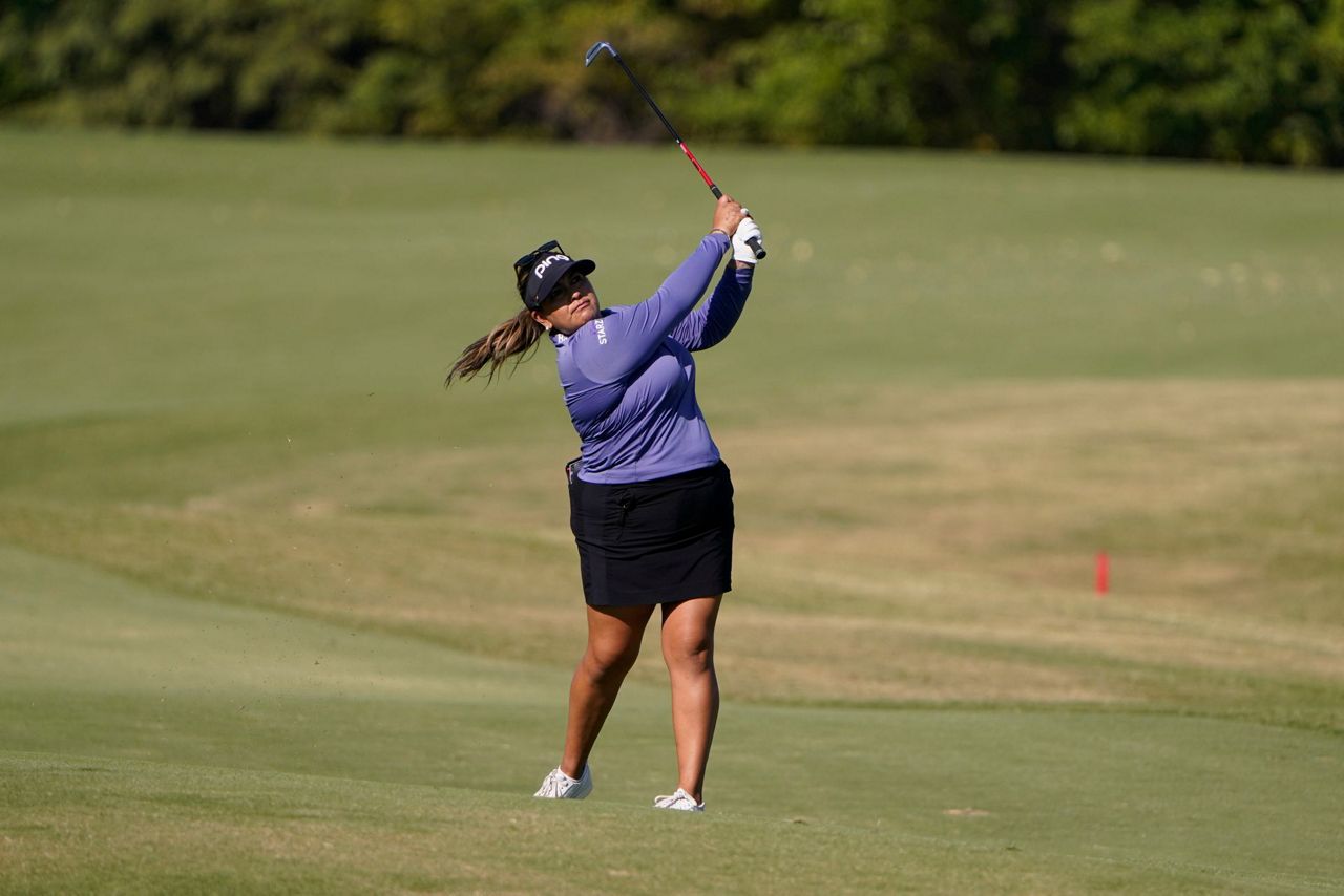 Xiyu Lin makes late eagle to take LPGA lead in Texas