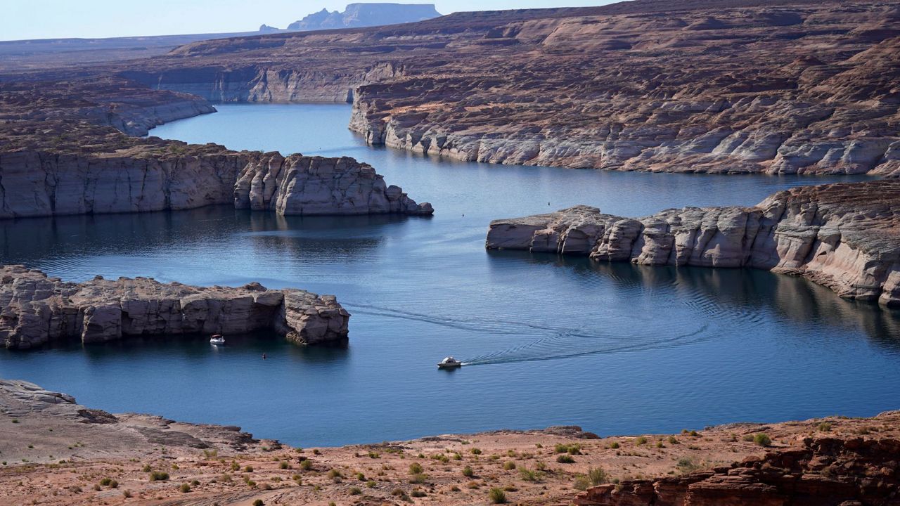 Lake Powell hits historic low, raising hydropower concerns - Vimarsana News