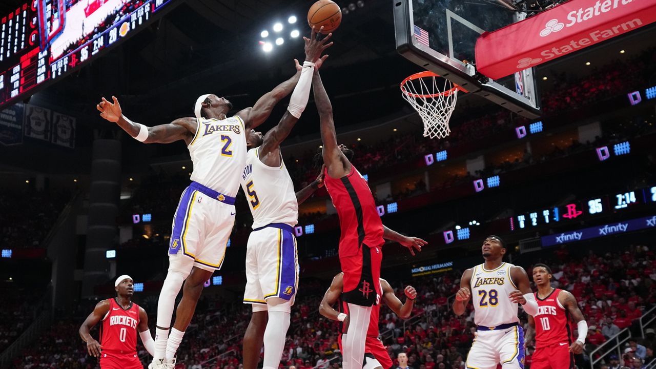 Lakeshow: Lakers fired up for Game 5 of playoffs round 1