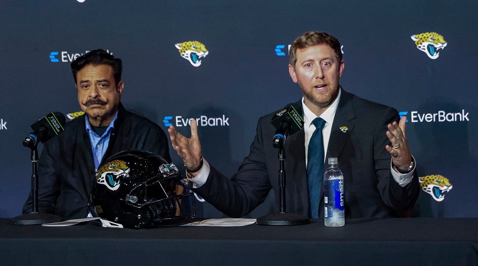 Jacksonville Jaguars new head coach Liam Coen speaks with the media during an NFL football news conference in Jacksonville, Fla., Monday, Jan. 27, 2025. (AP Photo/Gary McCullough)