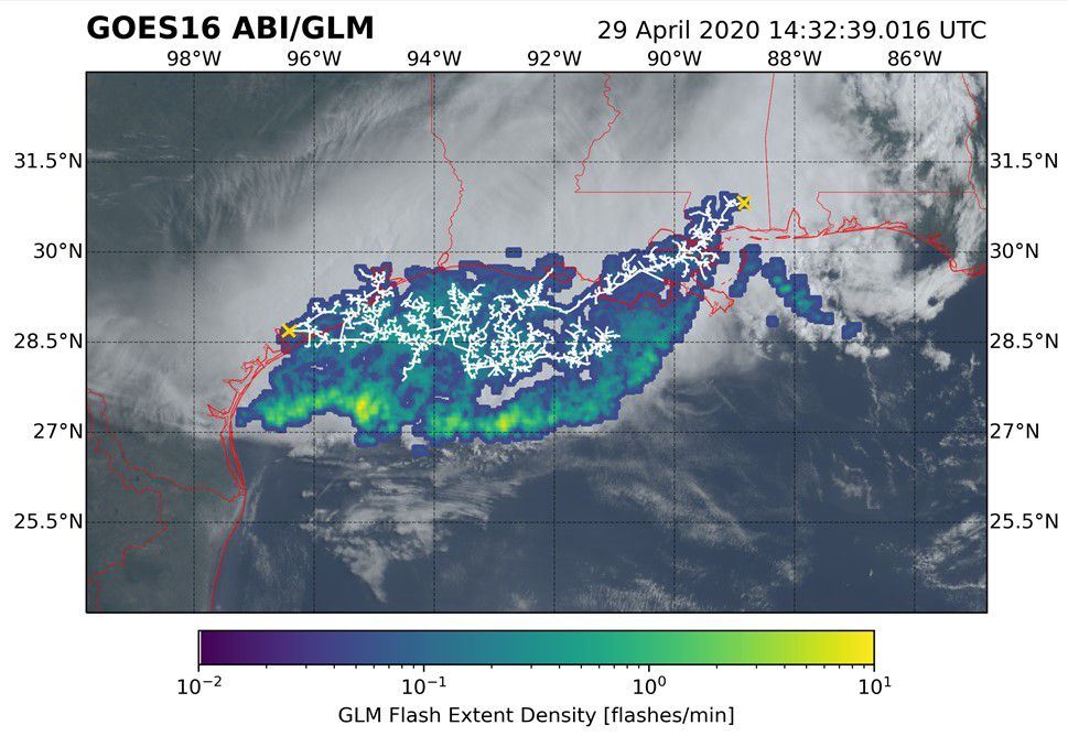 “Megaflash lightning bolt” in the Gulf breaks world record