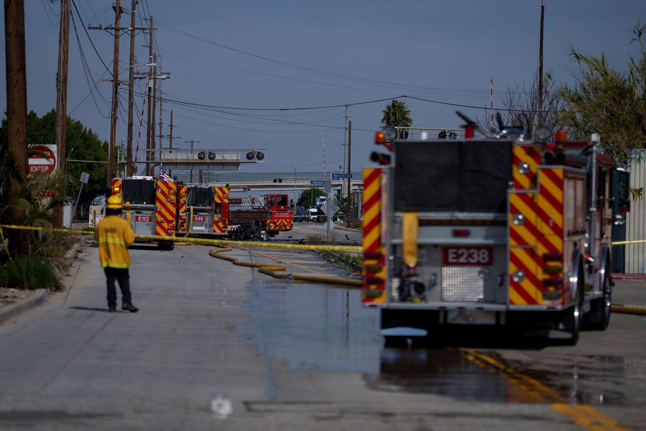 Los Angeles firefighters injured in explosion of pressurized cylinders