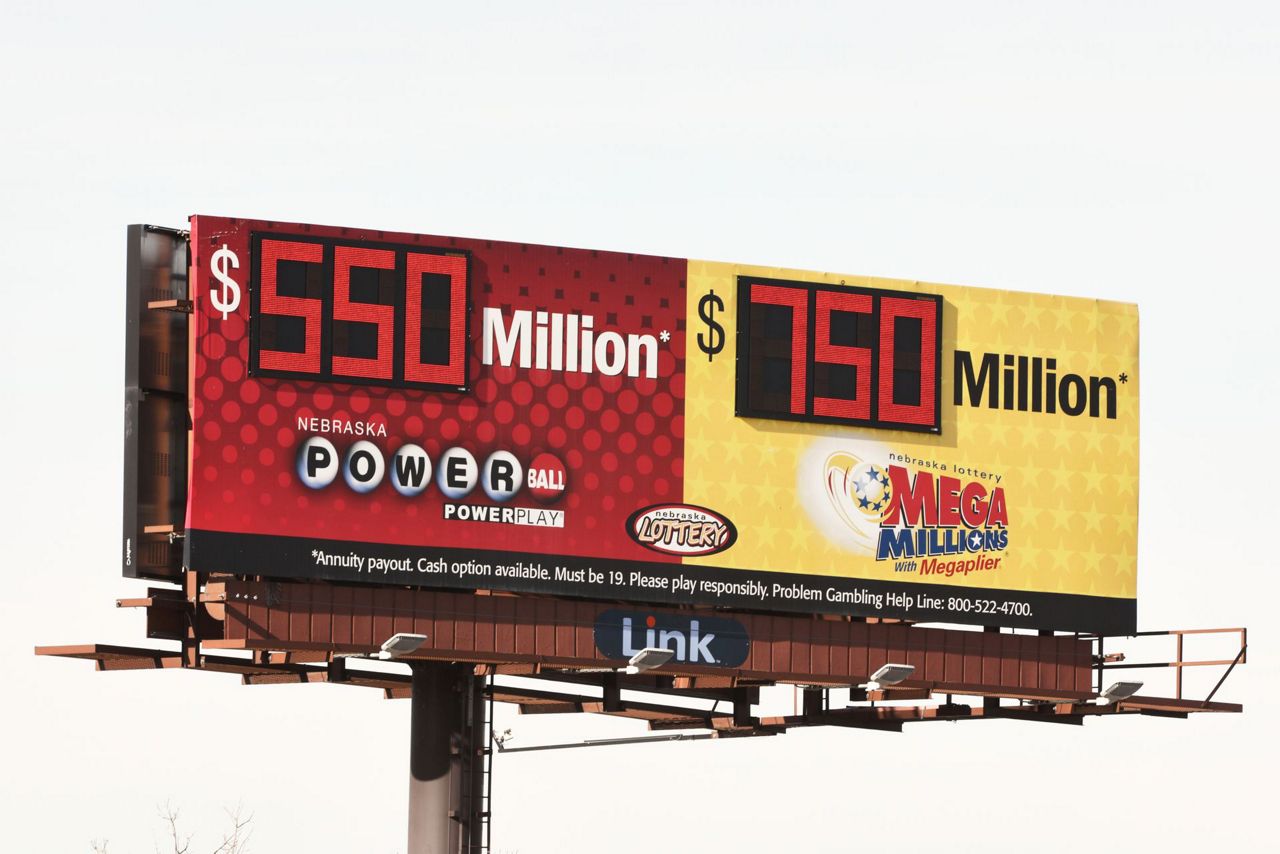 Powerball Jackpot Hits 640M As Mega Millions Grows To 750M
