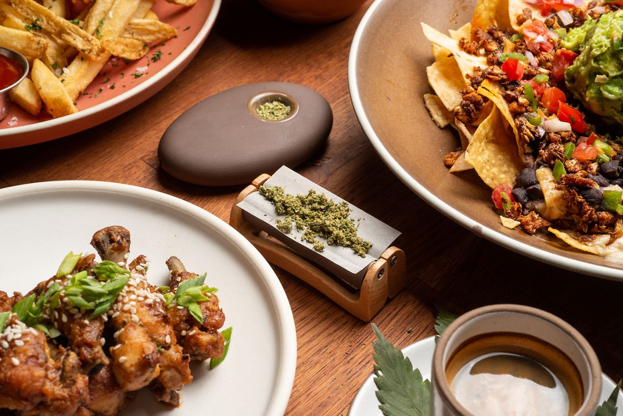 The menu will offer healthy and flavorful dishes. Food without cannabis will also be offered.