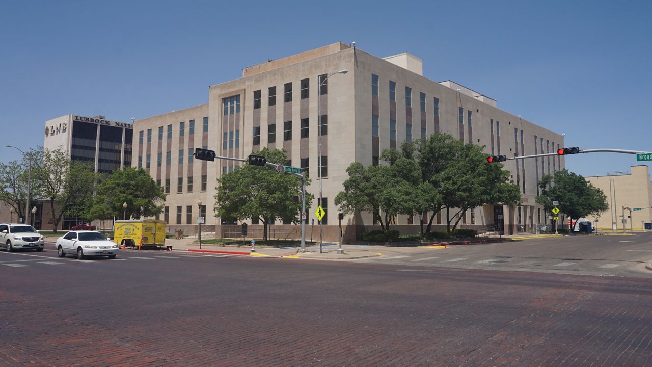 The Lubbock County Courthouse. (Michael Barera, CC BY-SA 4.0, via Wikimedia Commons)