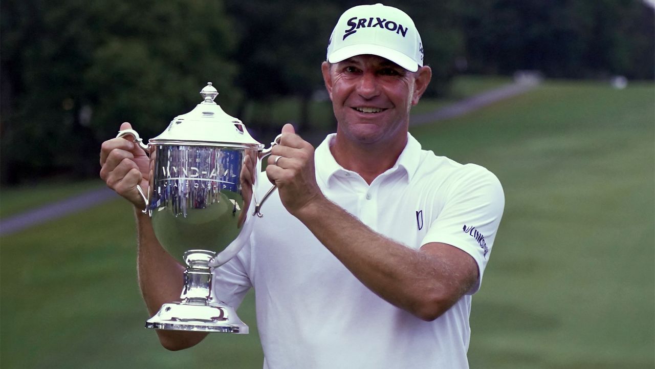 Glover wins Wyndham Championship