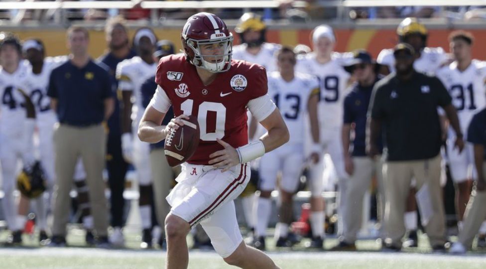 Mac Jones, Alabama beat Michigan in Citrus Bowl - Sports Illustrated