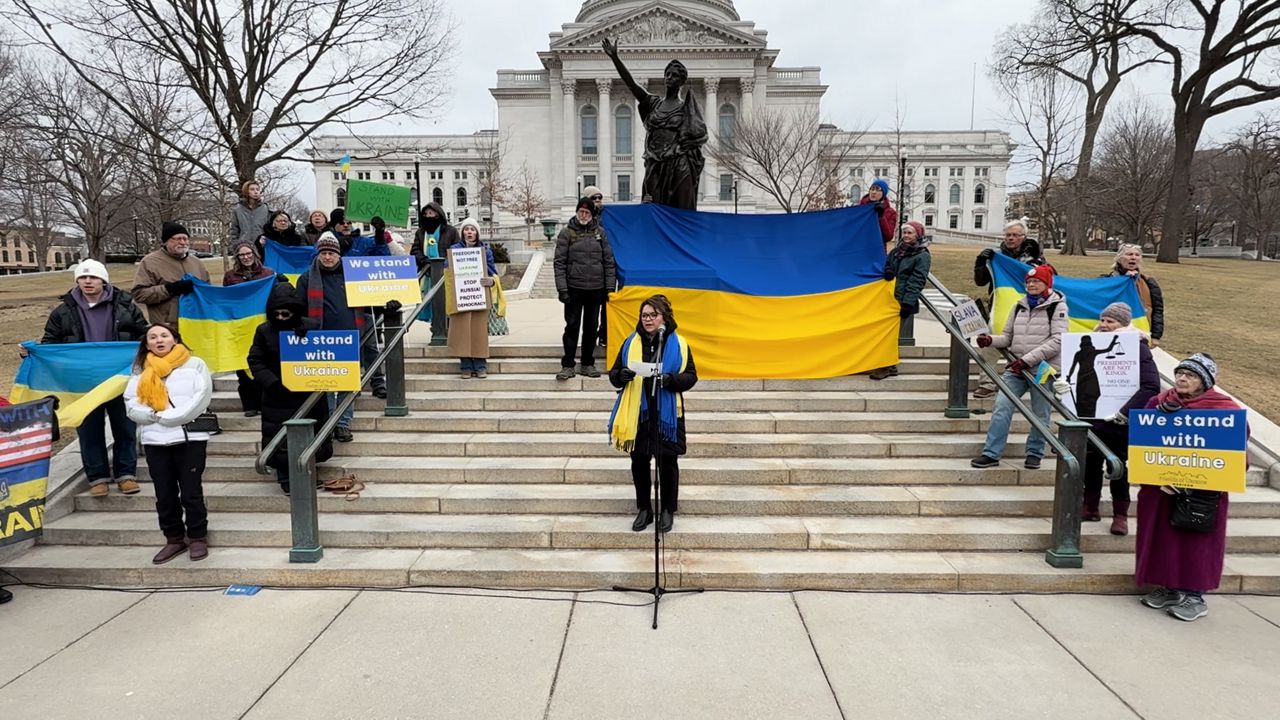 Rally marks four years of war between Ukraine and Russia