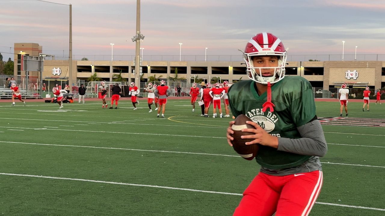 Mater Dei vs. St. John Bosco