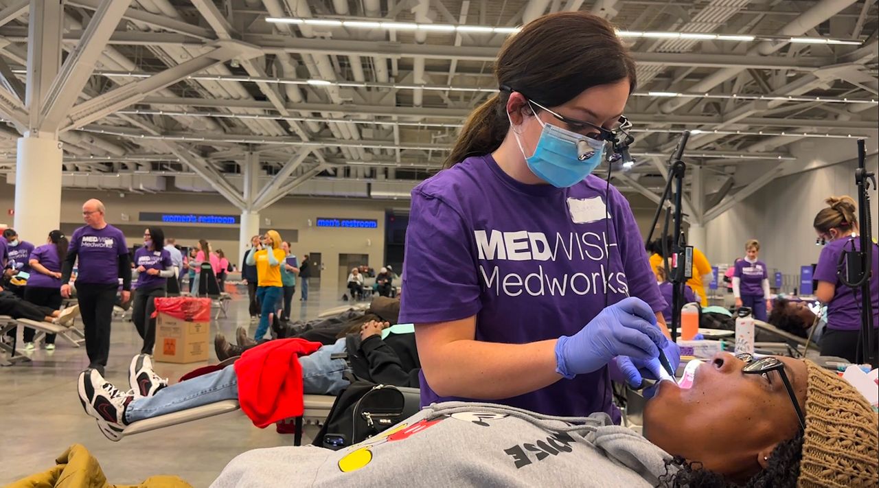 More than 1,000 Ohioans receive free health services