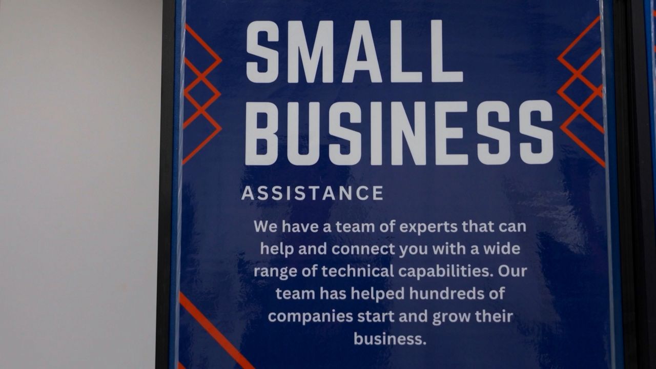 Ohio senators co-sponsor legislation to restore manufacturing program