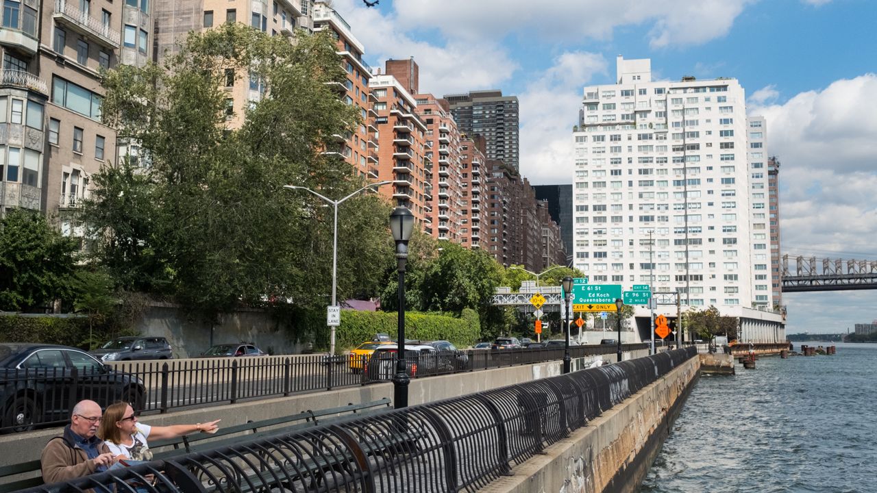 Manhattan Waterfront Greenway