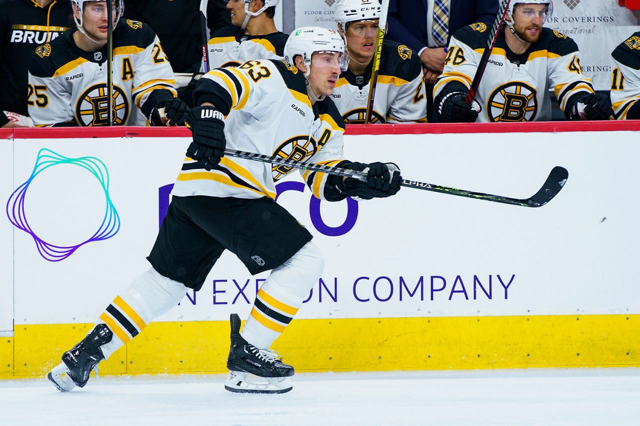 Brad Marchand scores in overtime as Bruins beat Senators 3-2