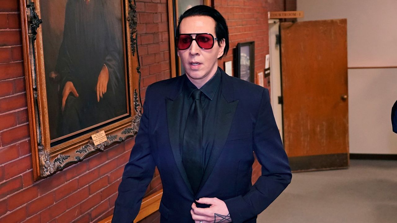 Marilyn Manson Turns Himself, Released on N.H. Assault Charges