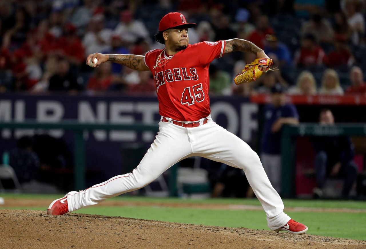 Angels' Cole, Pena combine for nohitter against Mariners