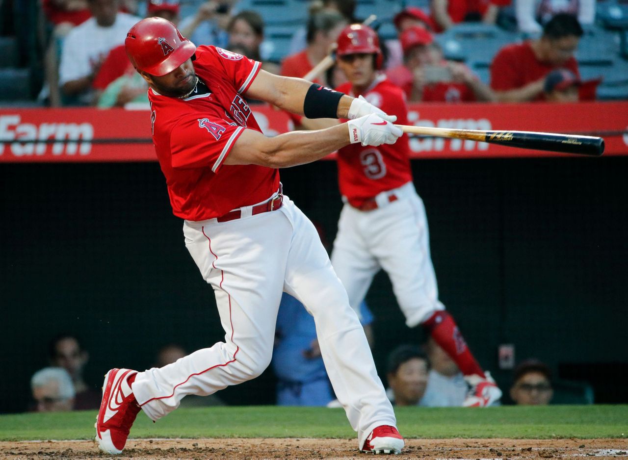 Albert Pujols ties Ken Griffey Jr. on career HR list, ties Rickey Henderson  on career hits