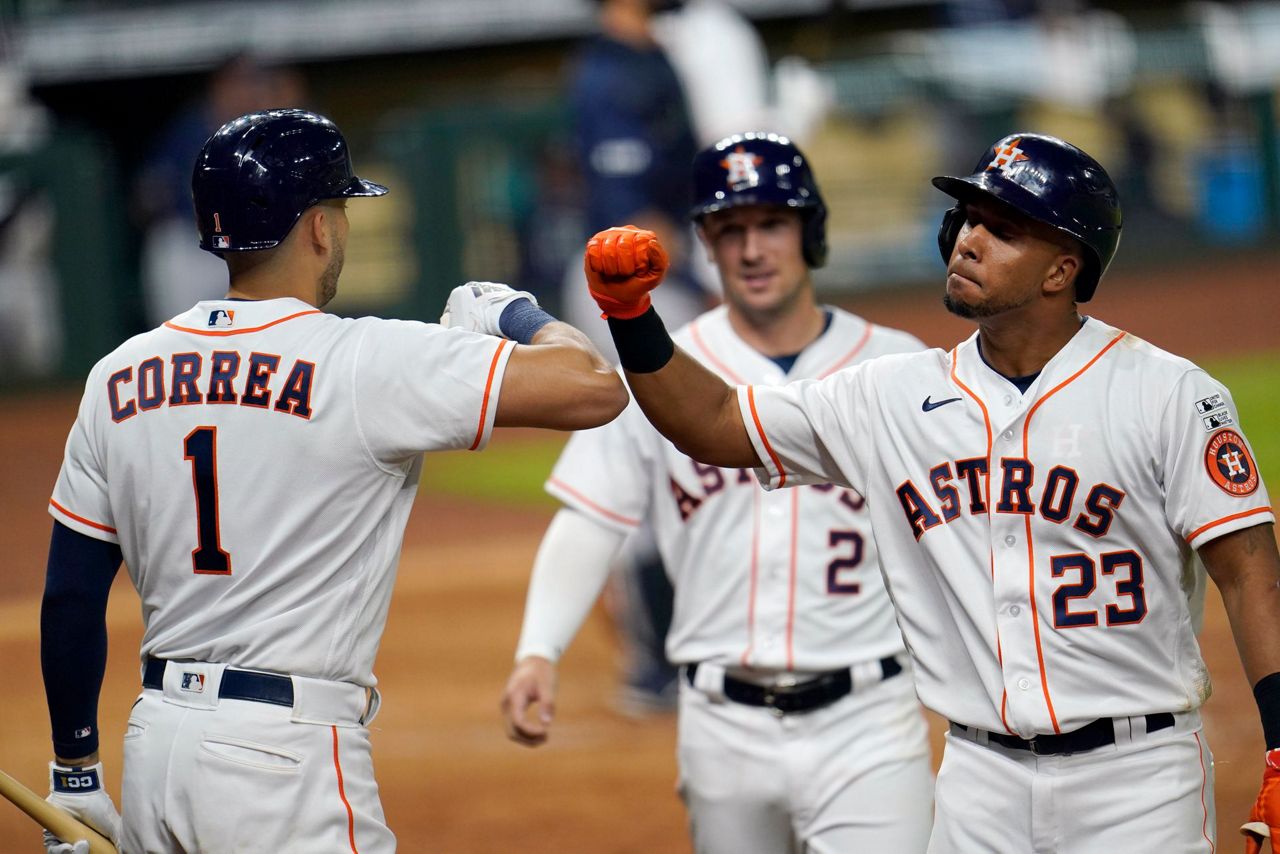 Baker Wins Debut, Astros Top M's In 1st Game Post Sign Scam