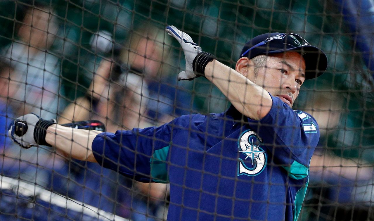 Ichiro takes on another new role with the Mariners: batting practice  pitcher