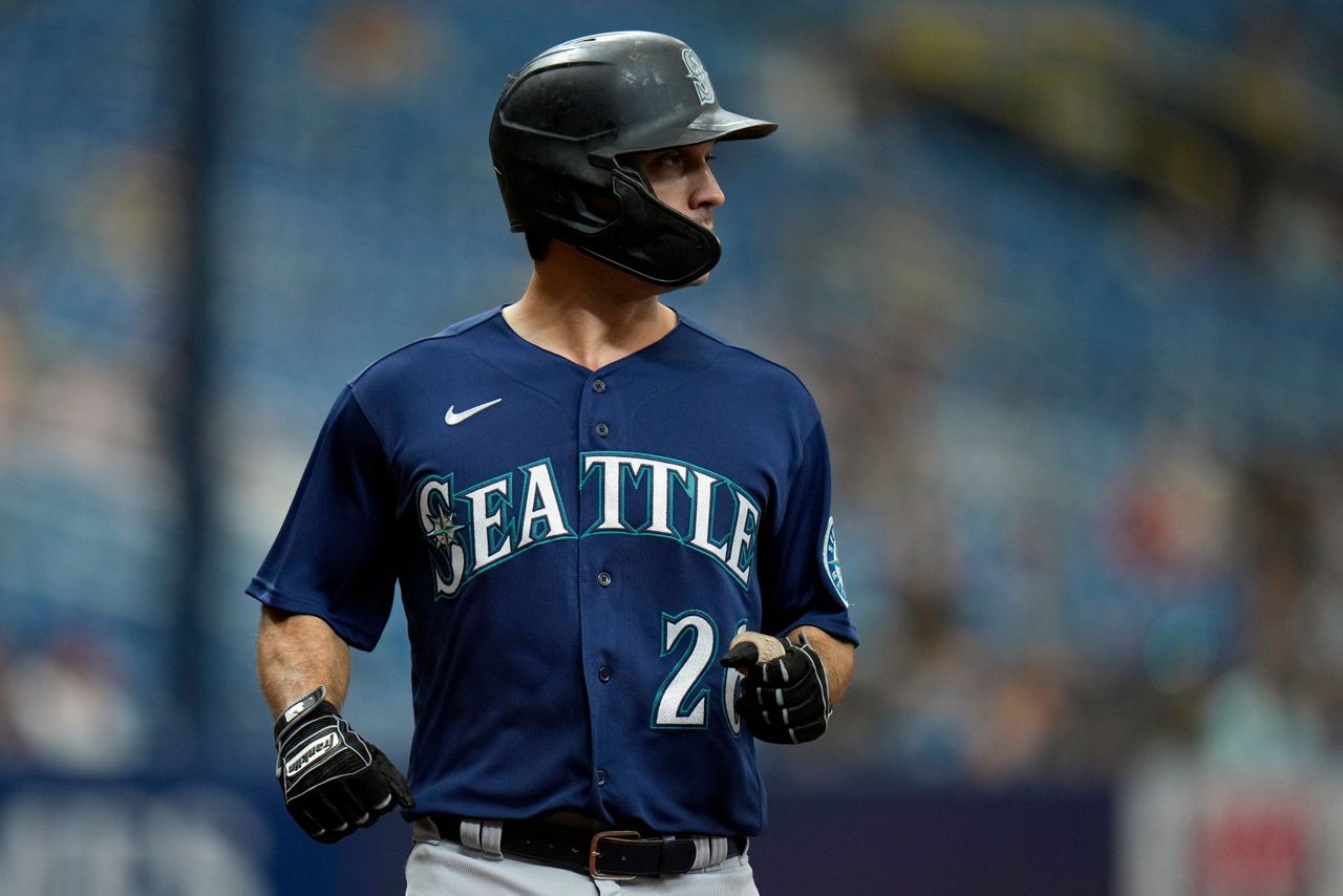 Frazier, Mariners argue 1st of delayed arbitration cases