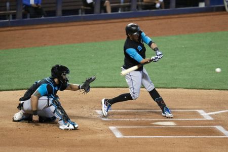 Travis d'Arnaud Tyler Flowers Braves catchers COVID-19