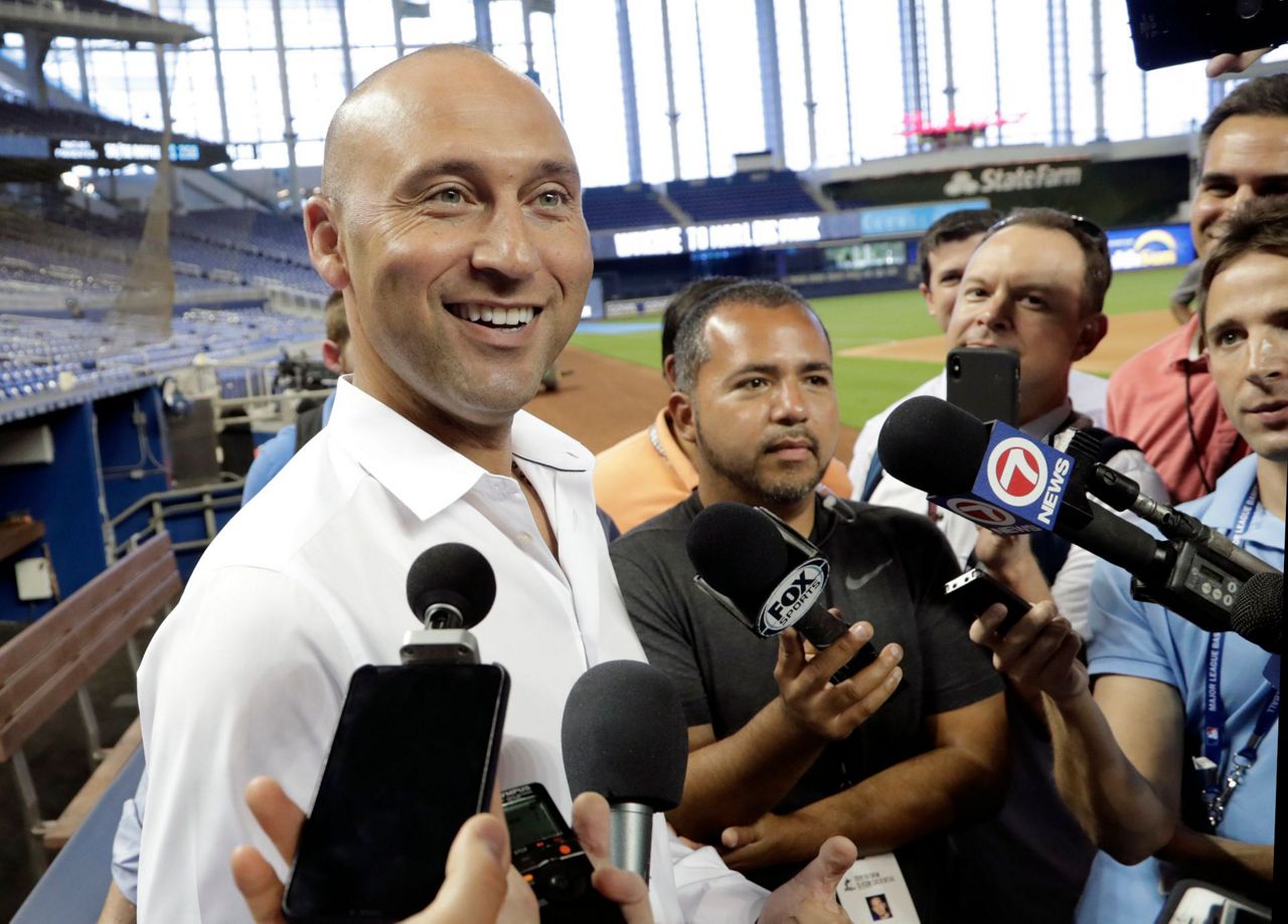 After 4 years, Jeter still believes Marlins can be a winner