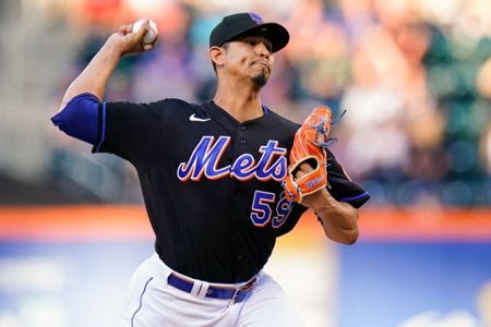 Jazz Chisholm's home run lifts Marlins over Mets, DeGrom