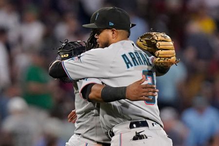 Marlins no-hit through seven, beat Red Sox 2-0