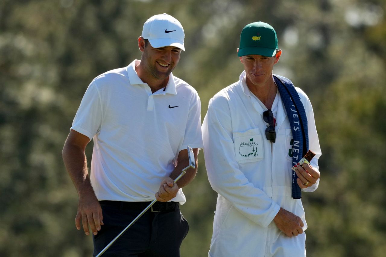 Scheffler chases Masters win, with caddie who knows the way