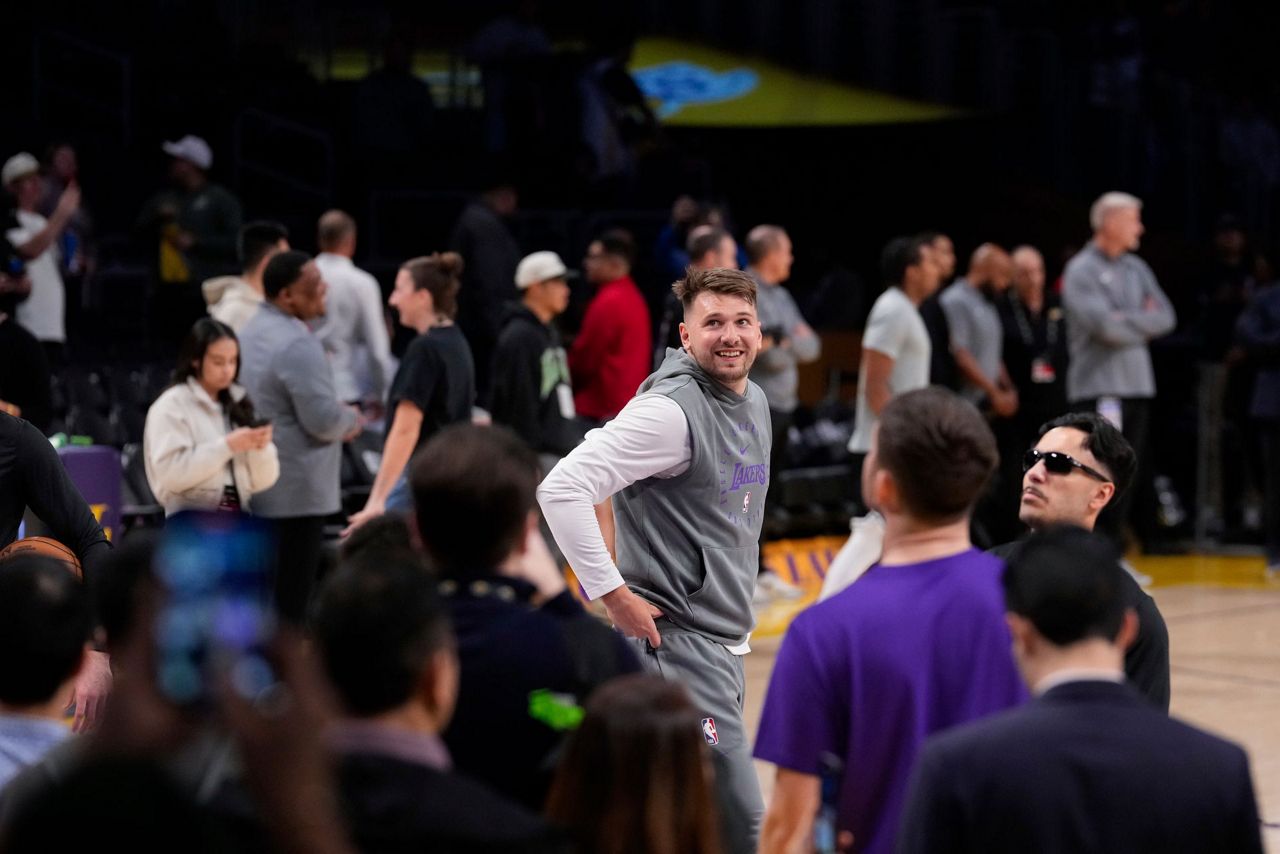 Luka Doncic leads the Lakers against the Mavericks in their first ...